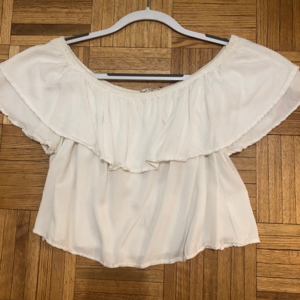 Heart Hips White Off-Shoulder Ruffle Top